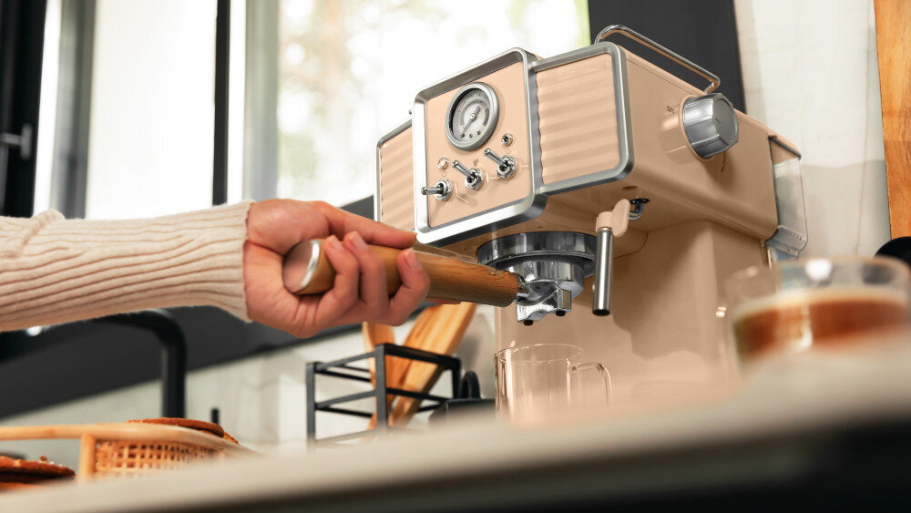 Ekspres CECOTEC Power Espresso 20 Tradizionale Light wymiary kompaktowość