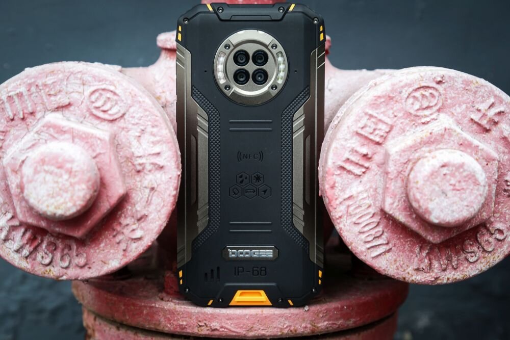 SMARTFON DOOGEE S96 GT   ekran bateria aparat procesor ram pamięć pojemność rozdzielczość zdjęcia filmy opis dane cechy blokady system łączność wifi bluetooth obudowa szkło odporność porty muzyka transfer sieć przekątna matryca waga czujniki