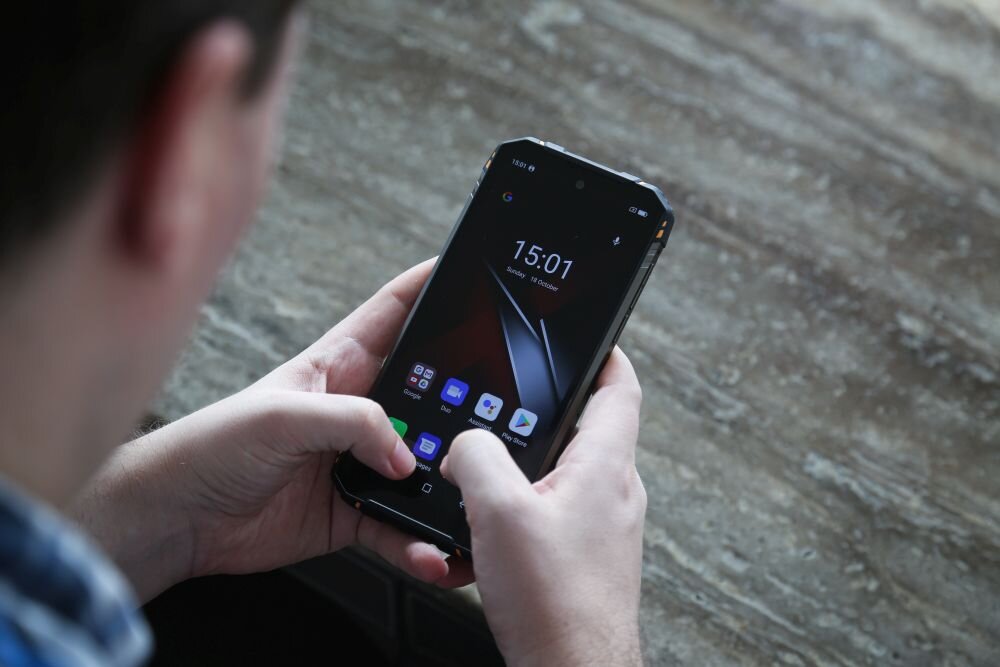 SMARTFON DOOGEE S96 GT   ekran bateria aparat procesor ram pamięć pojemność rozdzielczość zdjęcia filmy opis dane cechy blokady system łączność wifi bluetooth obudowa szkło odporność porty muzyka transfer sieć przekątna matryca waga czujniki