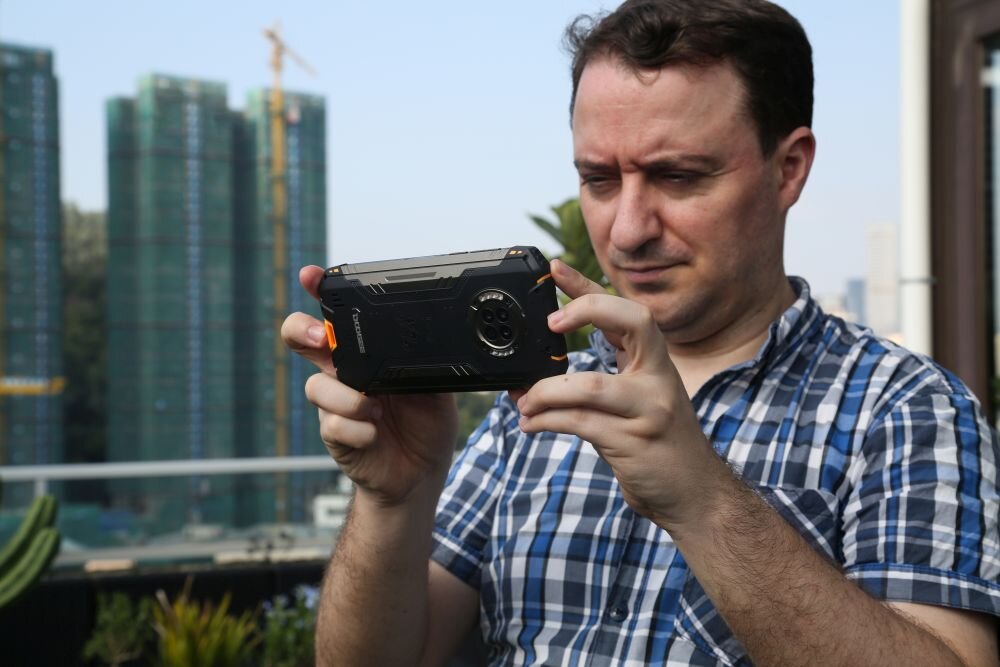 SMARTFON DOOGEE S96 GT   ekran bateria aparat procesor ram pamięć pojemność rozdzielczość zdjęcia filmy opis dane cechy blokady system łączność wifi bluetooth obudowa szkło odporność porty muzyka transfer sieć przekątna matryca waga czujniki