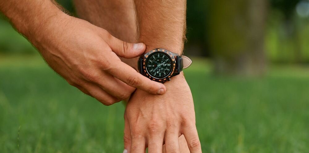 Smartwatch GARETT Men Style ekran bateria czujniki zdrowie sport pasek ładowanie pojemność rozdzielczość łączność sterowanie krew puls rozmowy smartfon aplikacja
