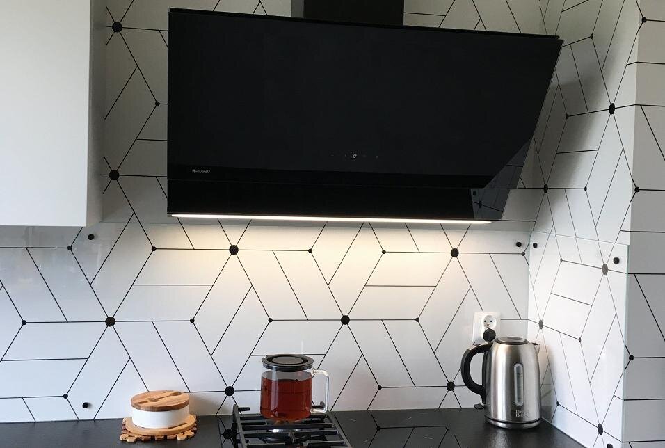 GLOBALO Zenesor 90.2 oświelenie rozświetla otoczenie okap nastrój