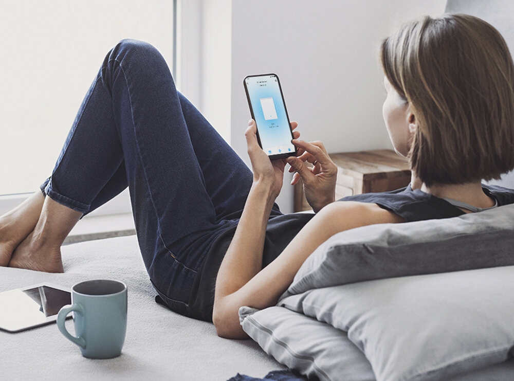 Włącznik światła TP-LINK Tapo Smart S220 sterowanie głosem kontrola za pomocą telefonu zasilane bateryjne