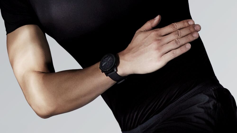 Smartwatch AMAZFIT Stratos  ekran bateria czujniki zdrowie sport pasek ładowanie pojemność rozdzielczość łączność sterowanie krew puls rozmowy smartfon aplikacja