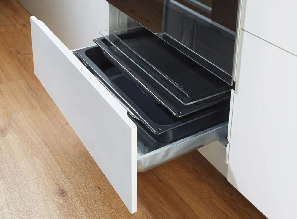 Kuchnia GORENJE GEIT6E62BPG przechowywanie szuflada miejsce akcesoria