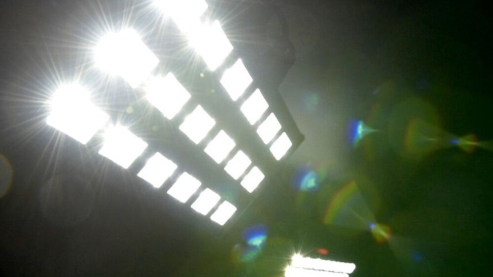 Reflektor + Stroboskop LIGHT4ME LED UV 18x3W - auto