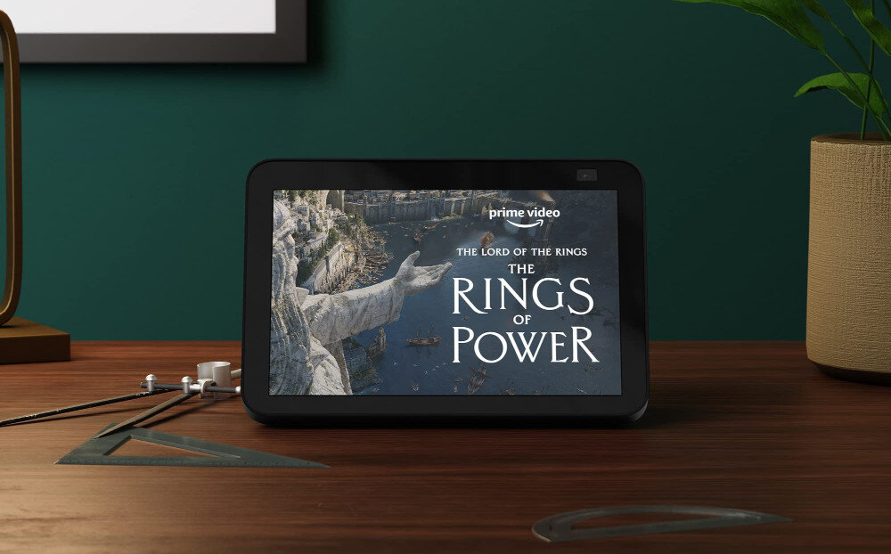 AMAZON Echo Show 8 (2 gen.) Piaskowy głośnik mobilny od AMAZON połączenie przez WiFi Bluetooth