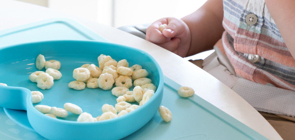 Talerz CHICCO Serce zapobiega rozlaniu przewroceniu