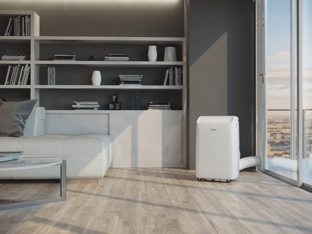 Klimatyzator WHIRLPOOL PACF212CO W Elegancki design kompaktowe wymiary