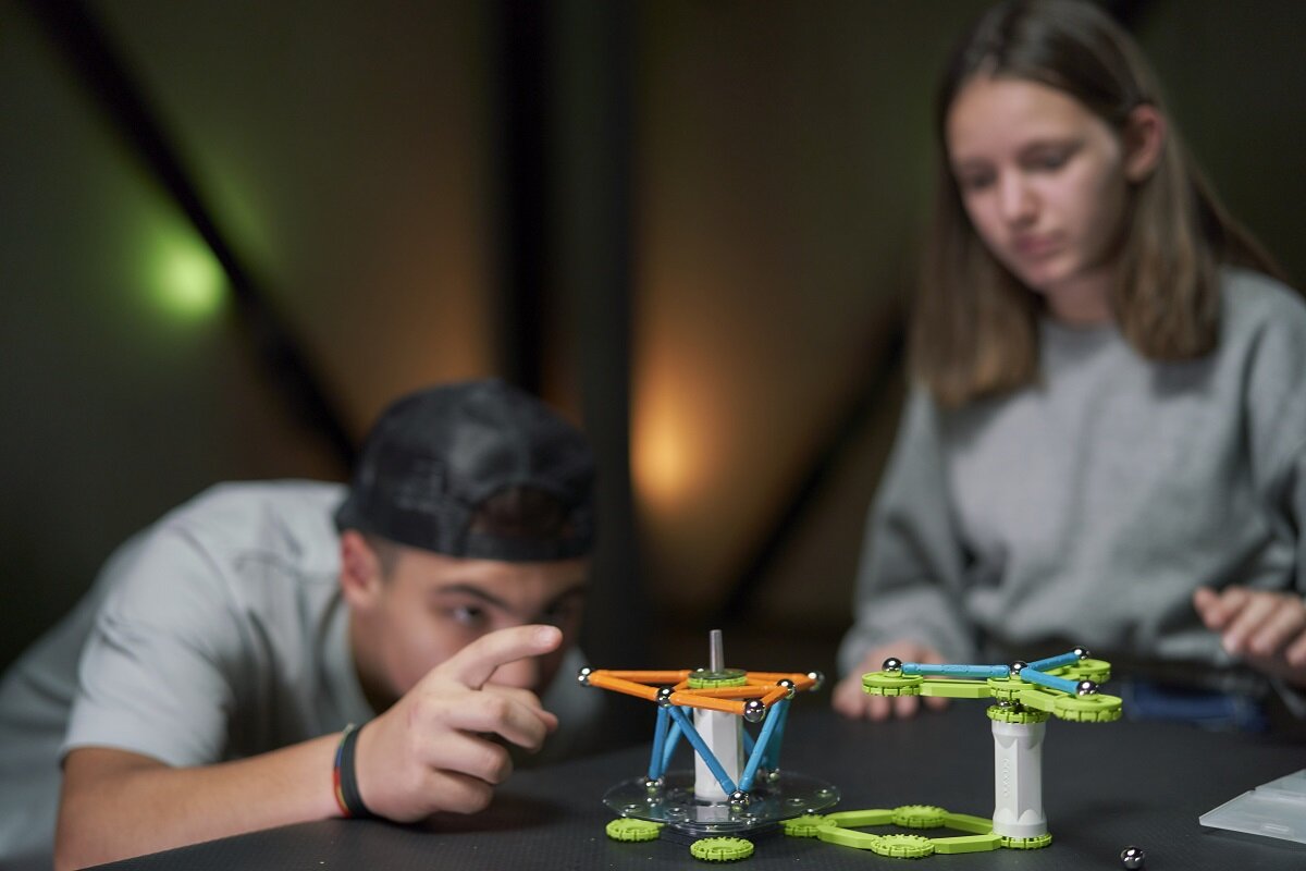 Klocki magnetyczne GEOMAG Kreatywna zabawa dzieci konstrukcja