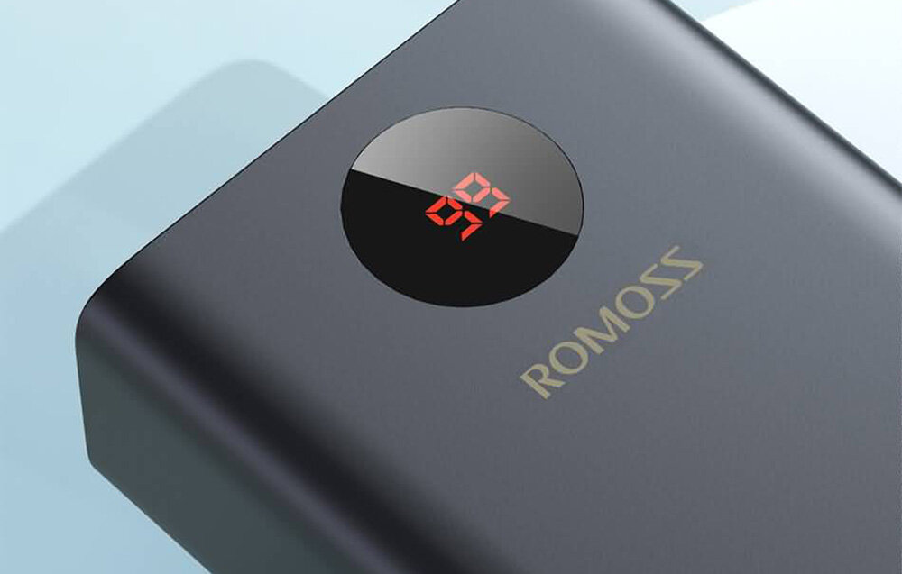 Powerbank ROMOSS PEA40PF pojemność moc porty wyjścia USB-A USB typ-C ładowanie szybkość ekran diody wymiary waga odporny bezpieczny