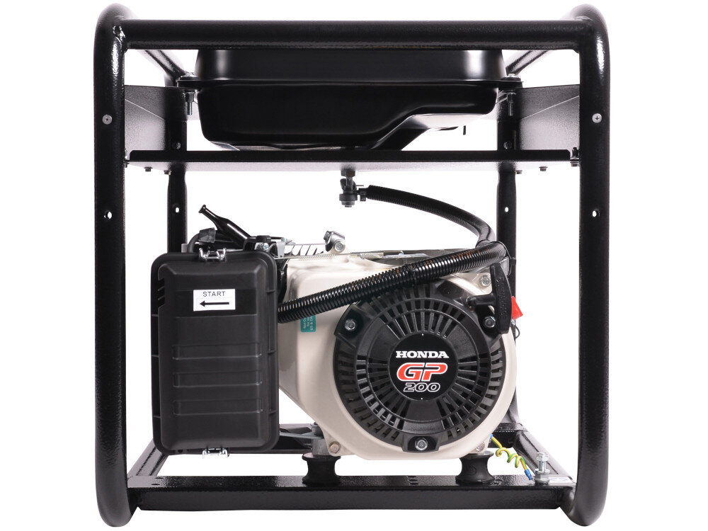 Agregat prądotwórczy GENMAC Combi RG4000HO-M NSM QFHM-OS-PM11 prądnica najwyższej jakości o uwojeniach wykonanych z miedzi nie ulegają utlenianiu