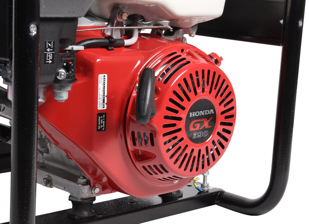 497745 Agregat prądotwórczy GENMAC Click RG7300HO-E5 NSM QFHM-OS-PM12 silnik czterosuwowy Honda o pojemności 389 cm3 chłodzony powietrzem