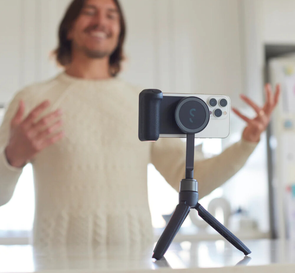 Uchwyt selfie SHIFTCAM SnapGrip Creator Kit 3200mAh MagSafe fotografia mobilność stabilność bezprzewodowe ładowanie magnetyczna konstrukcja