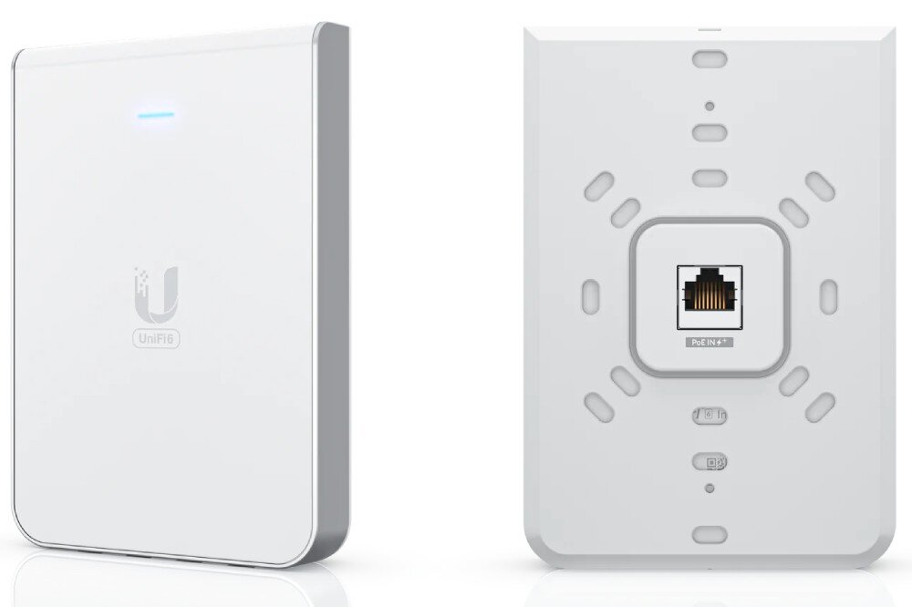 Punkt dostępu UBIQUITI U6-IW Wizualizacja przodu i tyłu urządzenia ukazująca minimalistyczny design obudowy oraz tylny port montażowy PoE In