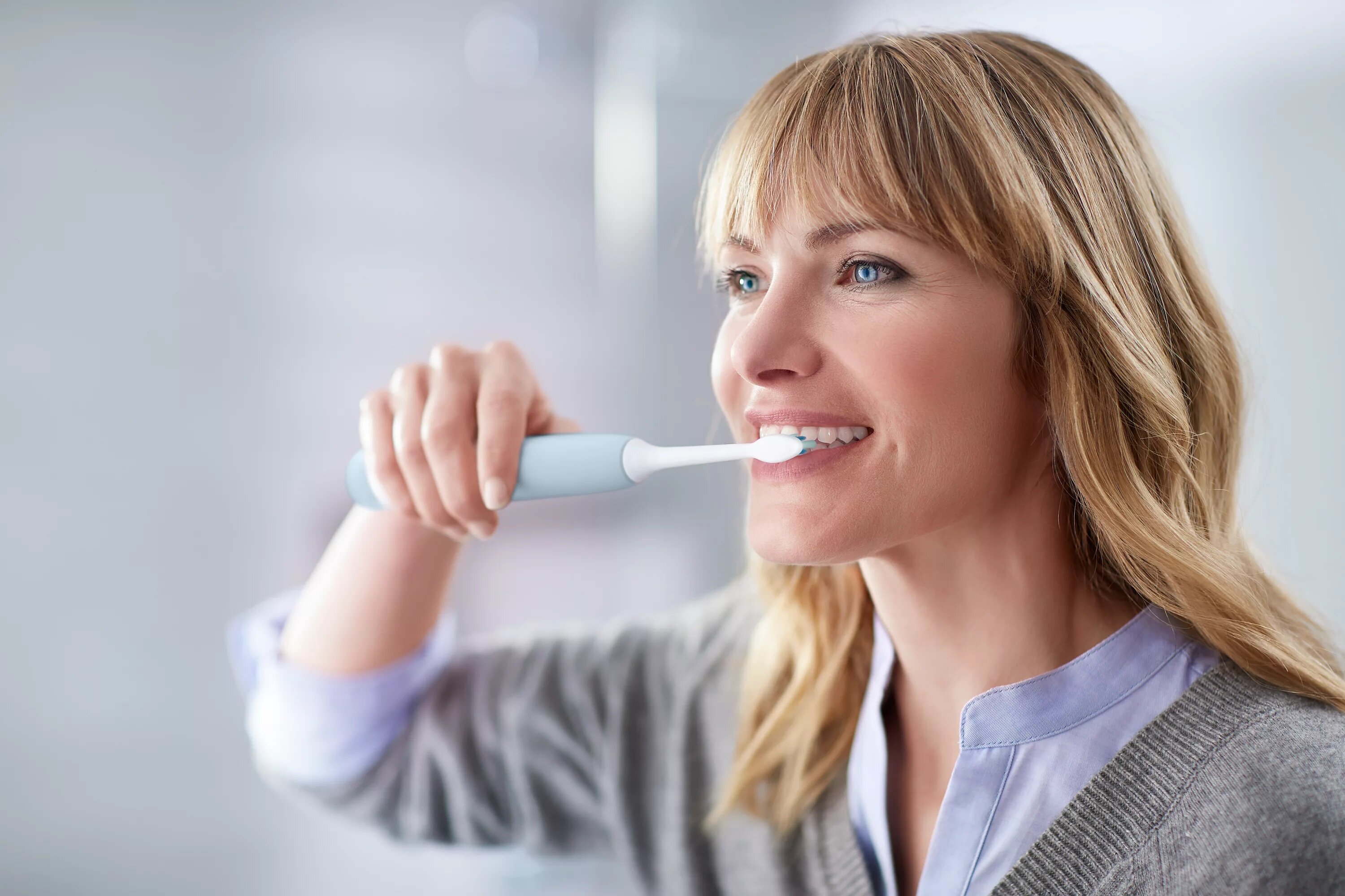 Szczoteczka soniczna PHILIPS Sonicare 3100  banner wygląd ogólny produkt
