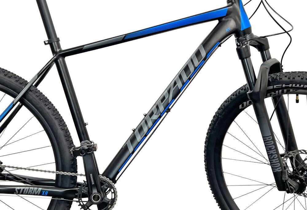 Rower górski MTB TORPADO Storm X9 M21 29 cali Męski Czarno-niebieski rama aluminiowa 21-calowa odporna na korozję dla osób o wzroście od 180 do 190 cm