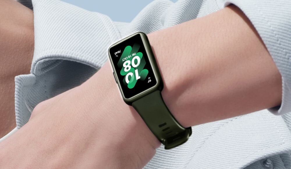 Smartband HUAWEI Band 7 ekran bateria czujniki zdrowie sport pasek ładowanie pojemność rozdzielczość łączność sterowanie krew puls rozmowy smartfon aplikacja