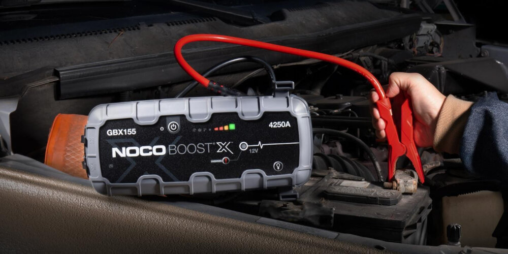 Urządzenie rozruchowe NOCO Boost X GBX155 niezawodne zrodlo mocy wszechstronne zastosowanie