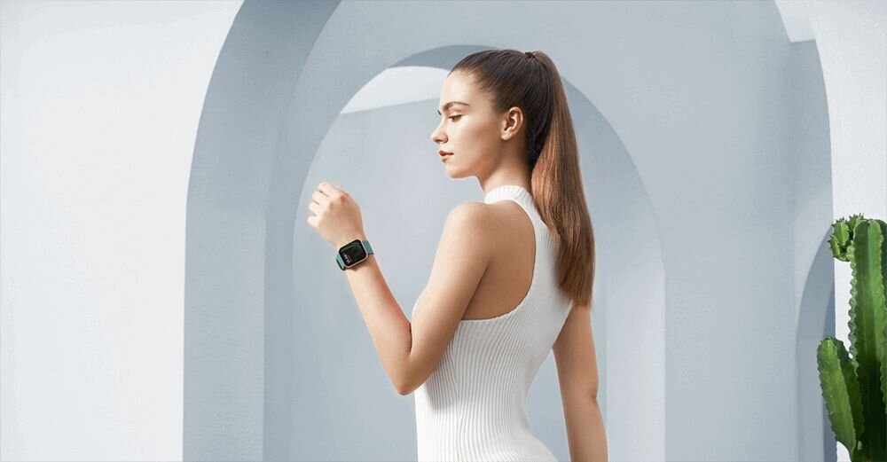 Smartwatch MAIMO WT2105 ekran bateria czujniki zdrowie sport pasek ładowanie pojemność rozdzielczość łączność sterowanie krew puls rozmowy smartfon aplikacja