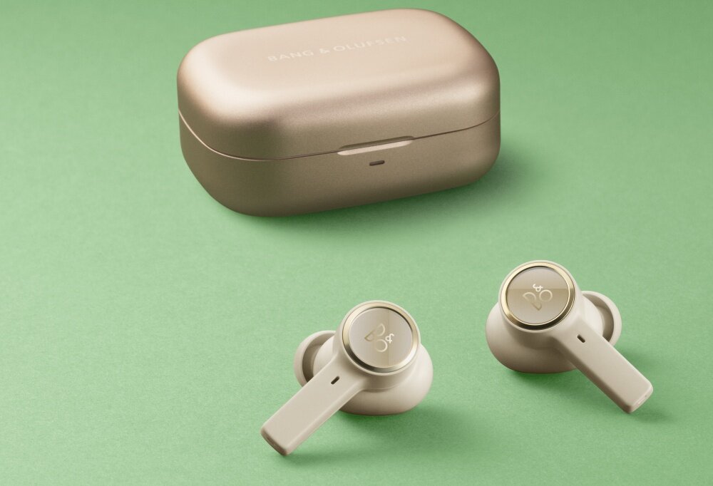 Słuchawki dokanałowe BANG & OLUFSEN Beoplay EX dźwięk jakość bezprzewodowe ładowanie praca brzmienie basy