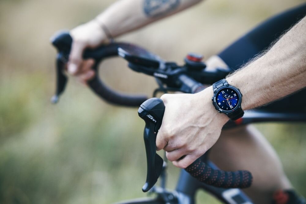 Smartwatch GARETT GRS ekran bateria czujniki zdrowie sport pasek ładowanie pojemność rozdzielczość łączność sterowanie krew puls rozmowy smartfon aplikacja