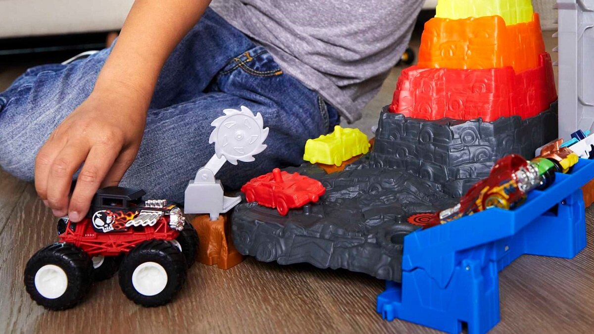 Tor Hot Wheels Mt Arena Smashers Piramida Demolki Bone Shakera HNB96 frajda chłopcy dzieci zabawa kreatywna autka wyścigi