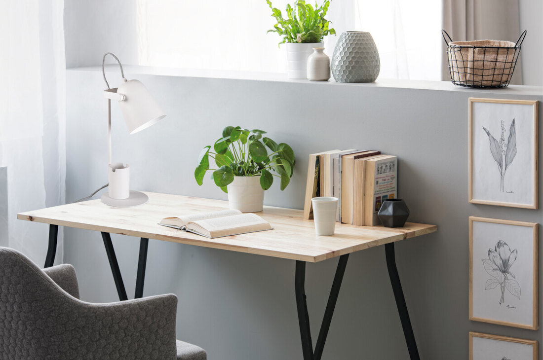 Lampka biurkowa KANLUX Raibo E27 W organizer uchwyt podstawa wygoda komfort przechowywanie duży klosz trzonki E27 moc 5 W napięcie zakres 220-240 V