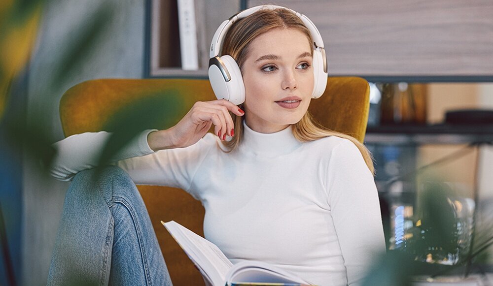 Słuchawki nauszne EDIFIER WH950NB dźwięk jakość połączenie łączność pasmo impedancja muzyka gry filmy sterowanie bluetooth