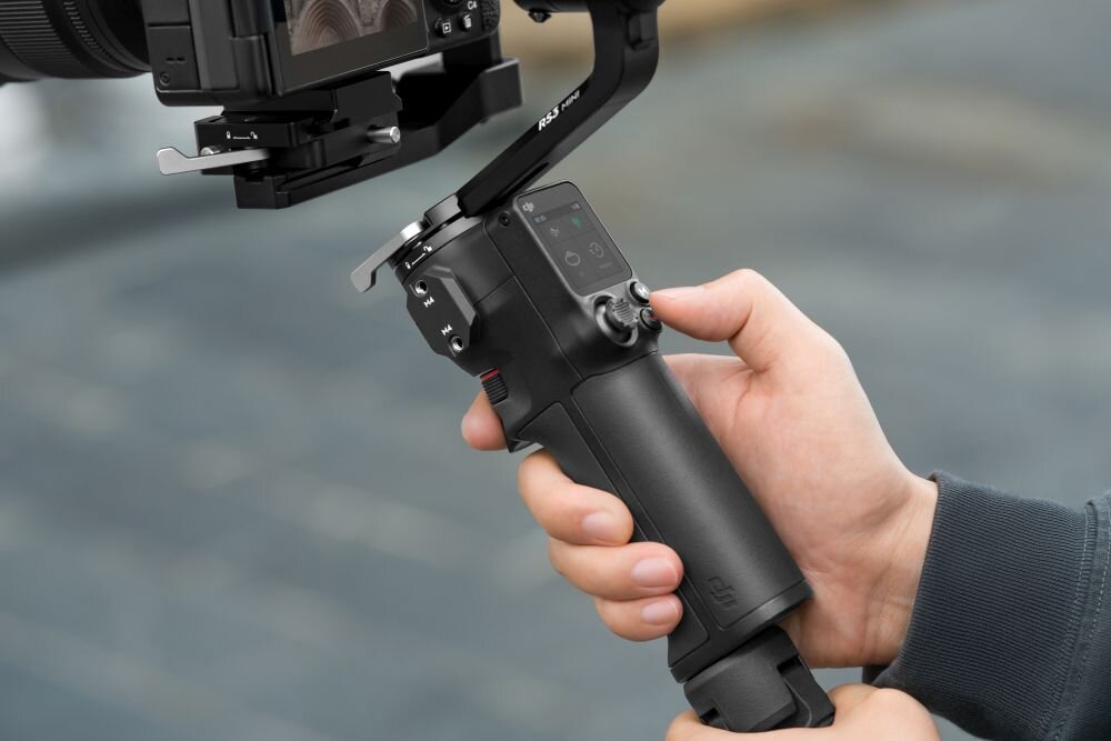 Gimbal DJI RS 3 Mini fotografia stabilizacja nagrywanie żyroskop uchwyt zasilanie ładowanie bateria tryby przyciski złącza porty kompatybilność udźwig wykonanie pojemność