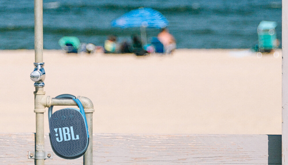 Głośnik mobilny JBL Clip 4 Eco  jakość dźwięk wykonanie transmisja bluetooth wodoszczelna pyłoszczelna obudowa akumulator