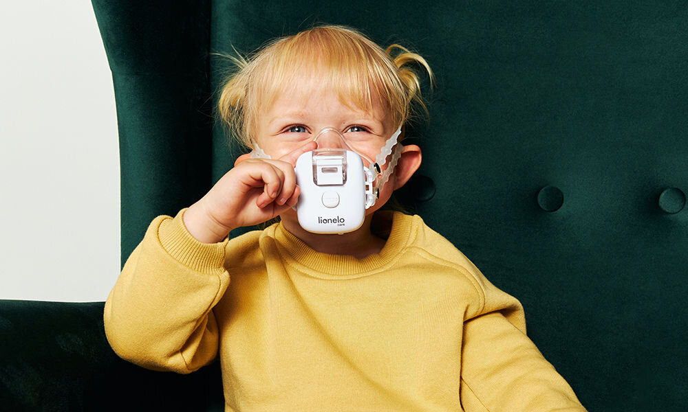 Inhalator nebulizator ultradźwiękowy LIONELO Air Hands free użytkowanie komfort wygoda