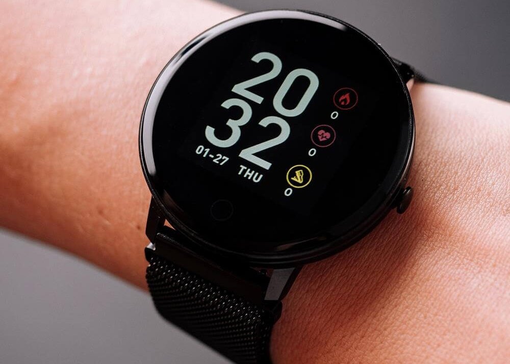 Smartwatch TFO Forever ForeVive SB-320 bateria pojemność ładowanie akumulator