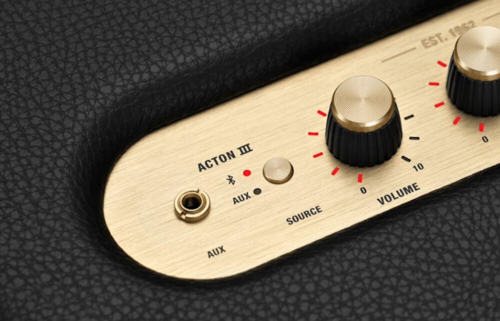 MARSHALL Acton III głośnik mobilny ekologiczne materiały 70 procent plastik recykling, kadr na pokrętła głośnika