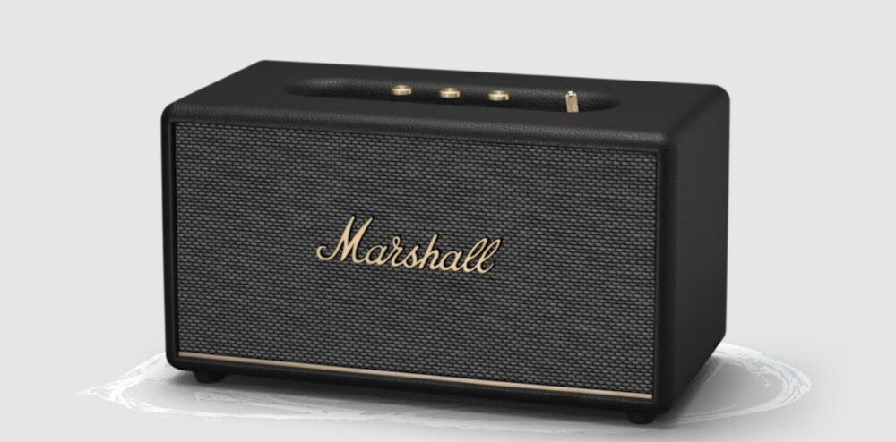 Głośnik MARSHALL STANMORE III szeroka scena stereo tweetery falowody dźwięk przestrzenny, głośnik po skosie na szarym tle