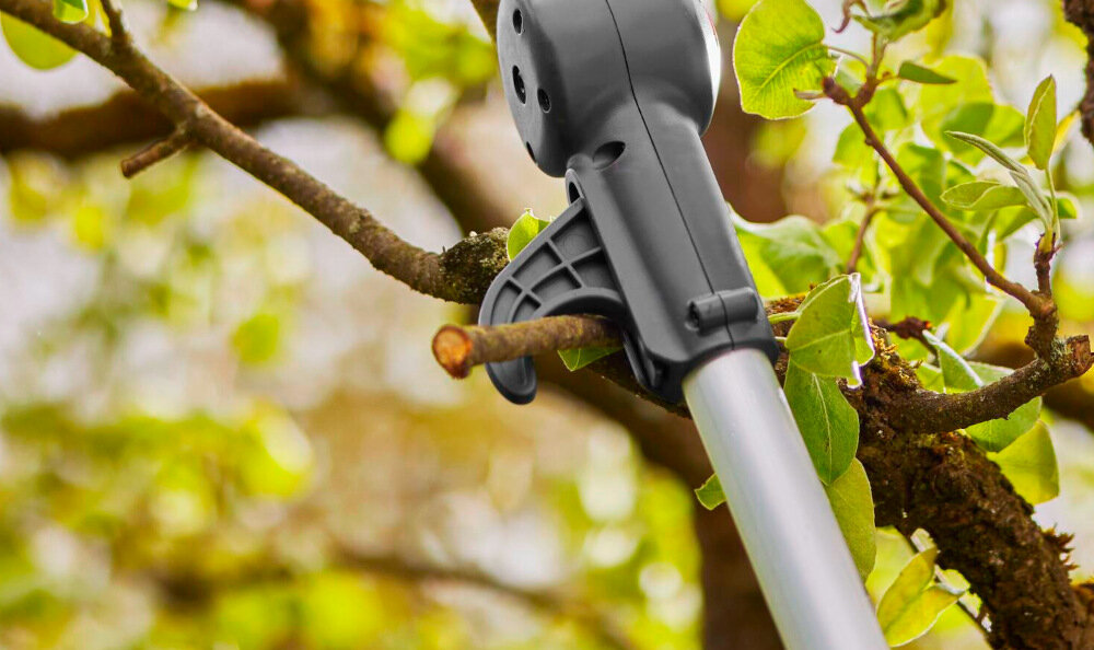 Nożyce do gałęzi GARDENA HighCut 250-18V P4A 14774-20 hak do usuwania ściętych gałęzi