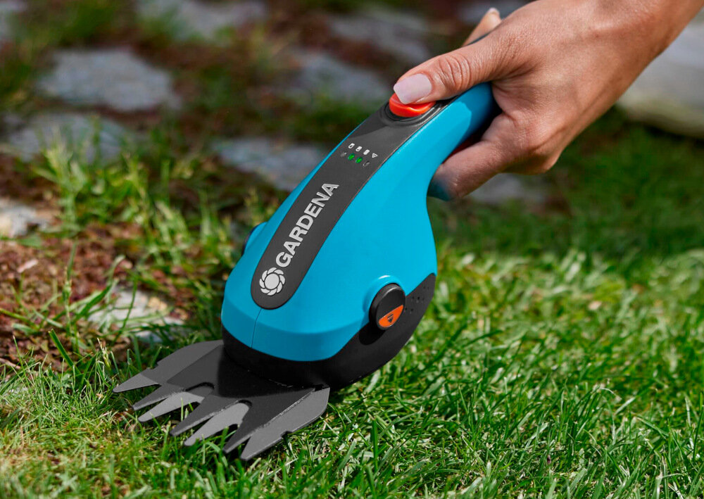 Nożyce do żywopłotu - trawy GARDENA ClassicCut Li 9885-20 ostrze do trawy szerokość 8 cm optymalne cięcie bezpieczne użytkowanie