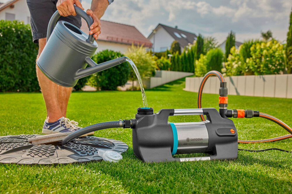 Pompa do wody GARDENA Silent Comfort 09058-20 6300 elektryczna cisnienie robocze 4,9 bara maksymalna wyskosc samozasysania do 8 metrow