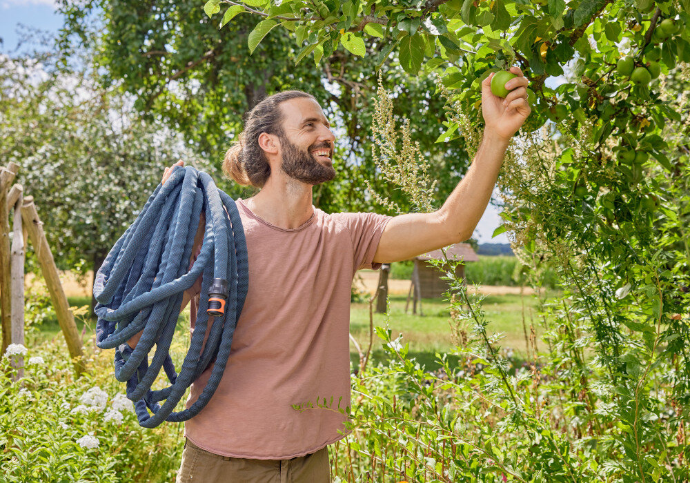 Wąż ogrodowy tekstylny GARDENA Liano Xtreme zestaw 1-2 cala 10 m 18460-20 podlewanie roslin mycie narzedzi ogrodowych nawadnianie ogrodu wygoda skutecznosc