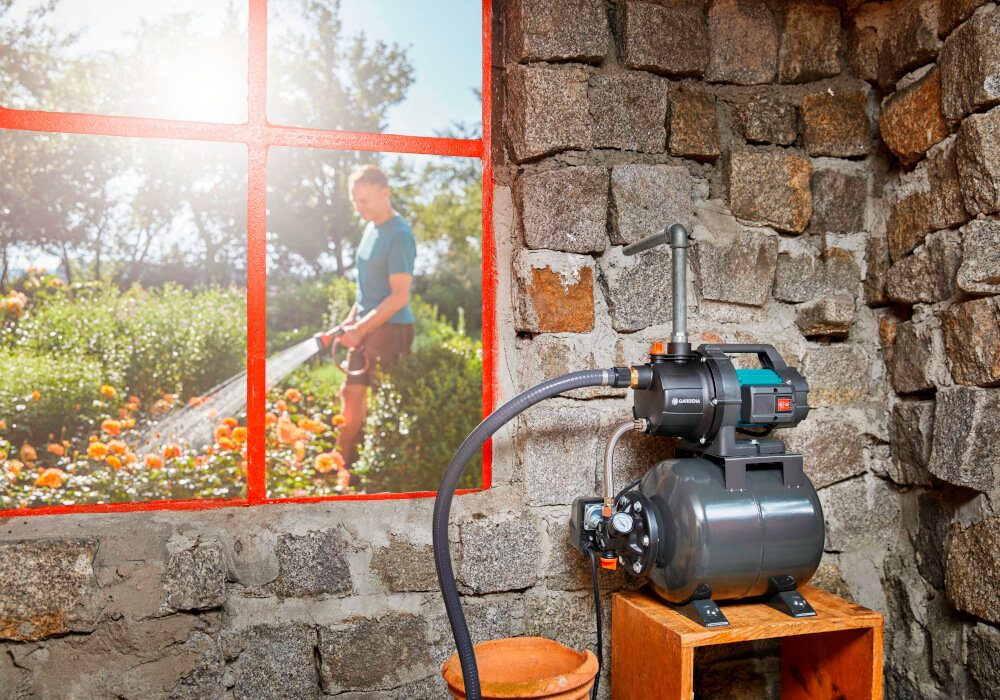 Hydrofor do wody GARDENA 3000-4 09020-29 elektryczny automatyczne zasilanie woda z uzyciem pompy