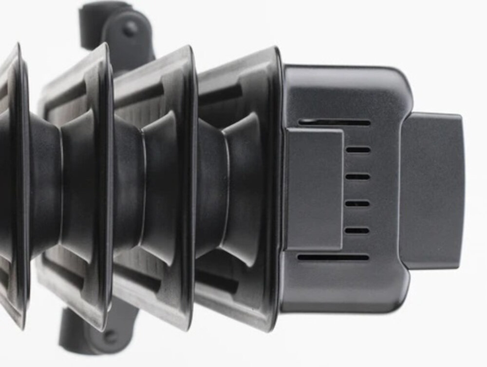 Grzejnik olejowy BLACK&DECKER BXRA1500E zasilanie sieciowe plynna praca