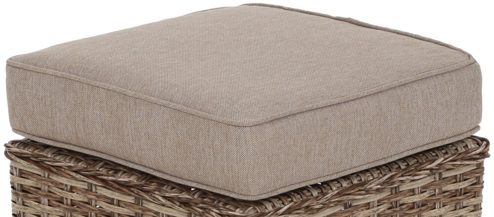 Zestaw mebli ogrodowych HOME & GARDEN Bergamo 614895 Brązowy wygodne poduszki doskonały komfort wypoczynku miękkie przyjemne w dotyku łatwe w czyszczeniu ściągane pokrowce prać w delikatnych środkach czyszczących czyszczenie zgodnie z informacjami zamieszczonymi w instrukcji obsługi