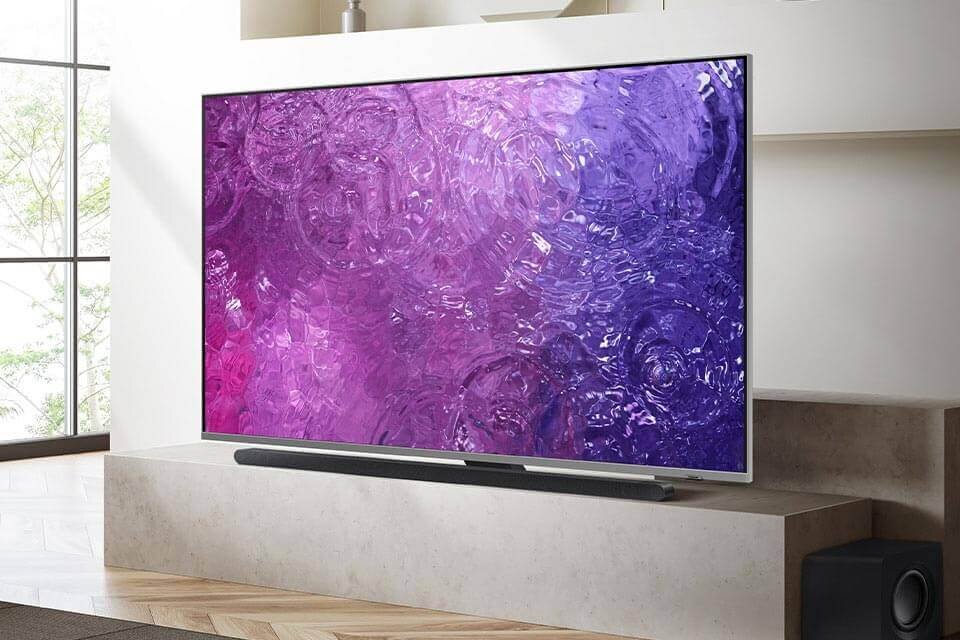 smukły i elegancki telewizor Samsung