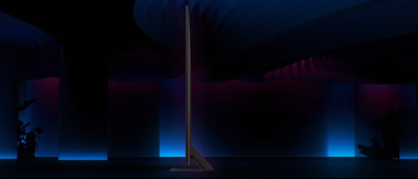 Samsung Neo QLED QN85C wygląda elegancko na podstawce lub powieszony na ścianie