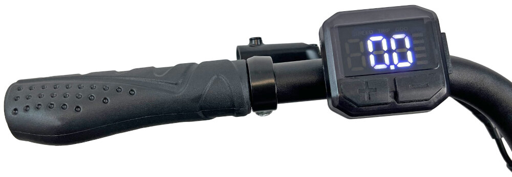 Rower elektryczny TORPADO Apollo M21 28 cali męski Czarno-zielony kierownica manetki antyposlizgowy material wyswietlacz LCD parametry czas jazdy przebyty dystans dzwonek
