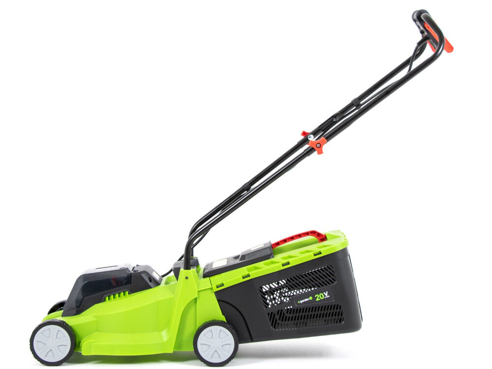 Kosiarka akumulatorowa 4GARDEN AM3221S noze wyprofilowane z wytrzymalej stali ksztaltowane krawedzie tnace szerokosc robocza do 32 cm