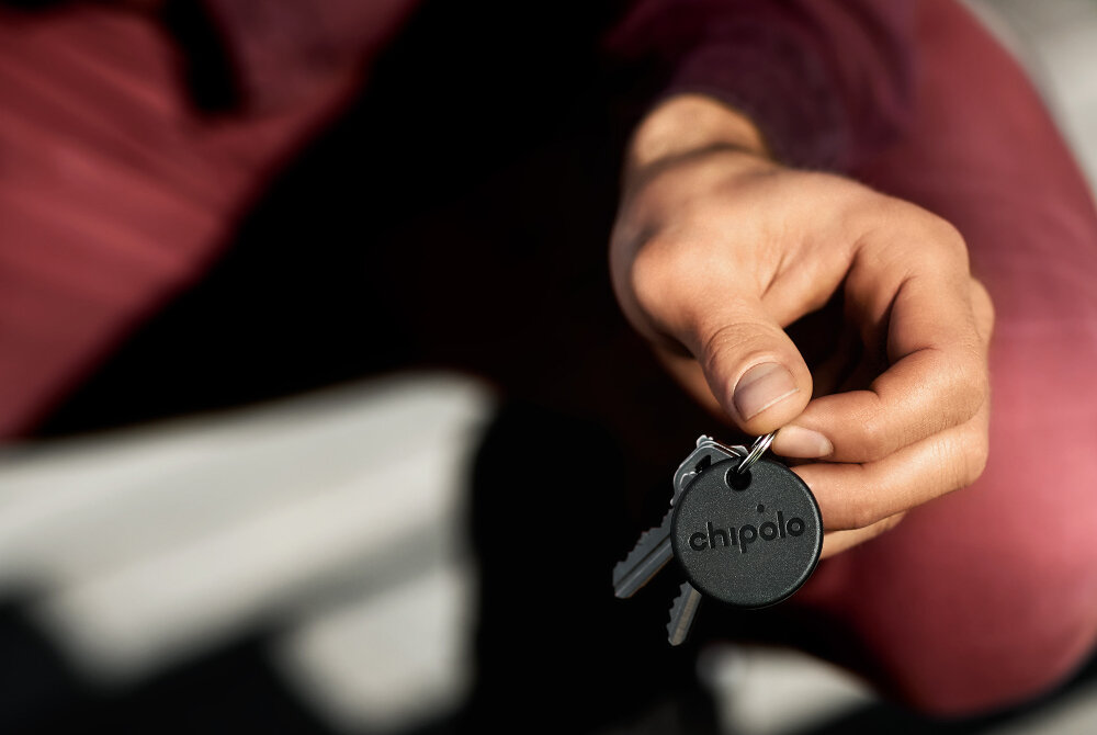 Lokalizator CHIPOLO One Spot wyszukiwarka przedmiotów  wyszukiwarka kluczy wyszukiwarka Bluetooth tropiciel Bluetooth znajdź klucze znajdź telefon znajdź zgubione klucze