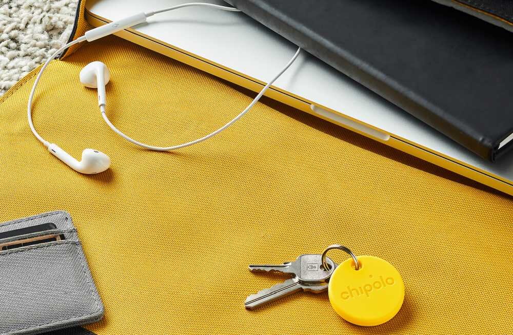 Lokalizator CHIPOLO One wyszukiwarka przedmiotów  wyszukiwarka kluczy wyszukiwarka Bluetooth tropiciel Bluetooth znajdź klucze znajdź telefon znajdź zgubione klucze