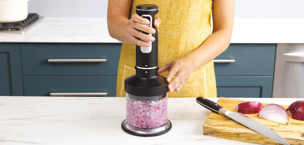 Blender NINJA CI100EU wygodny bezpieczny postawa sterowanie