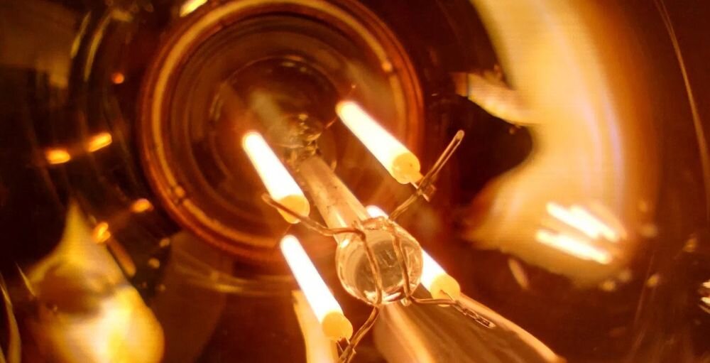 Smartfon MOTOROLA Moto G82 ekran bateria aparat procesor ram pamięć pojemność rozdzielczość zdjęcia filmy opis dane cechy blokady system łączność wifi bluetooth obudowa szkło odporność porty muzyka transfer sieć przekątna matryca waga czujniki